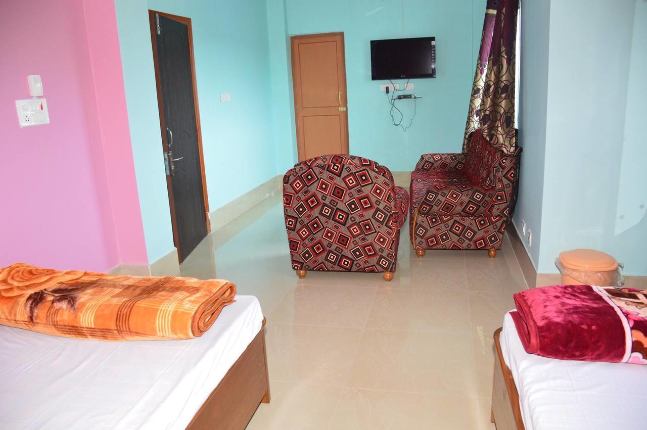 Hotel Kaustav Tezpur Exterior foto
